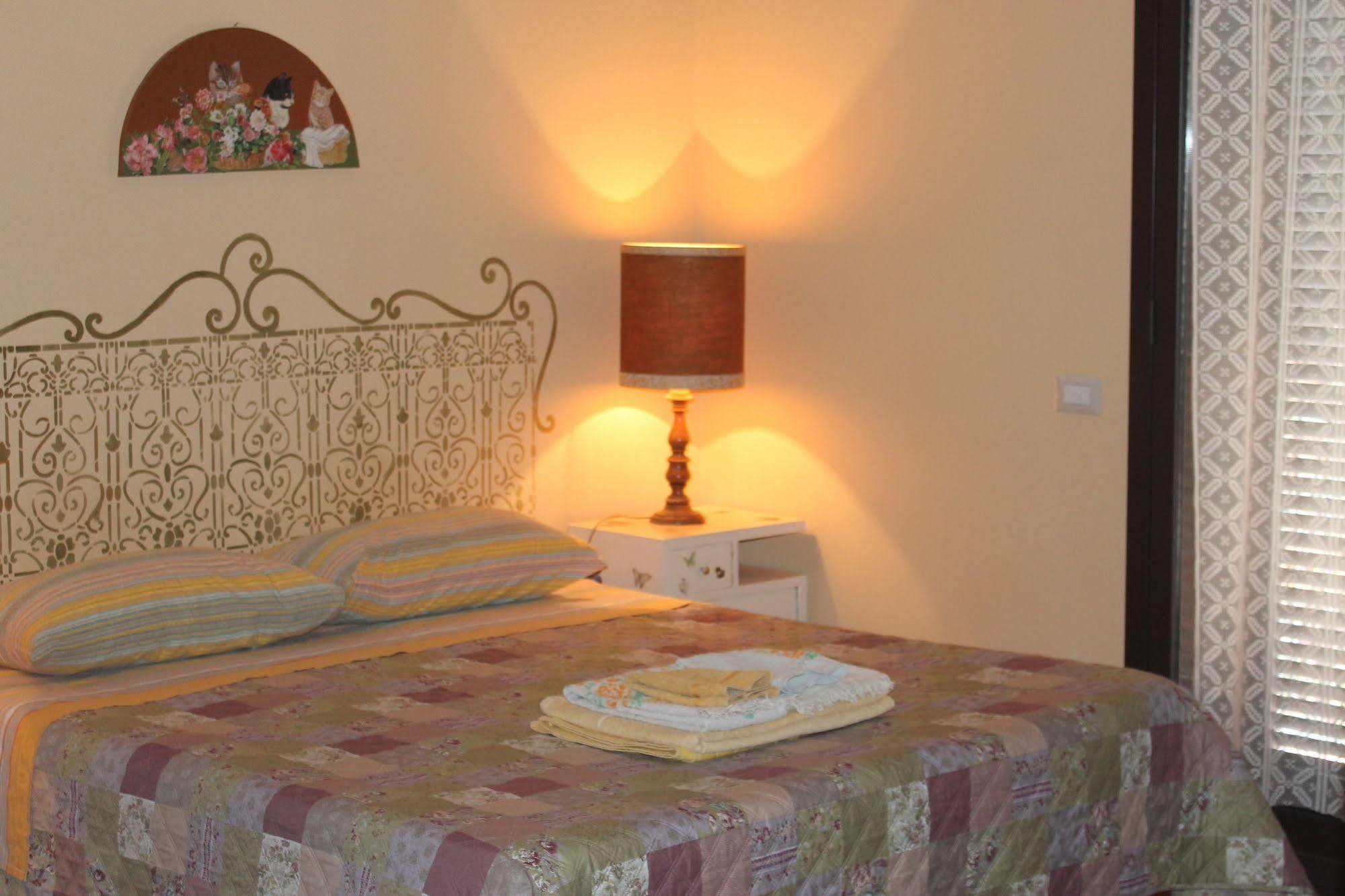 B&B La Rena Rossa Nicolosi Exterior photo